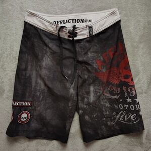Affliction Men's Board Shorts Size 32 Black Red Skull Graphic